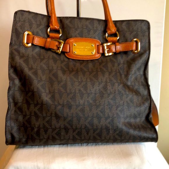 MICHAEL KORS Hamilton Signature brown satchel handbag. - Picture 1 of 16
